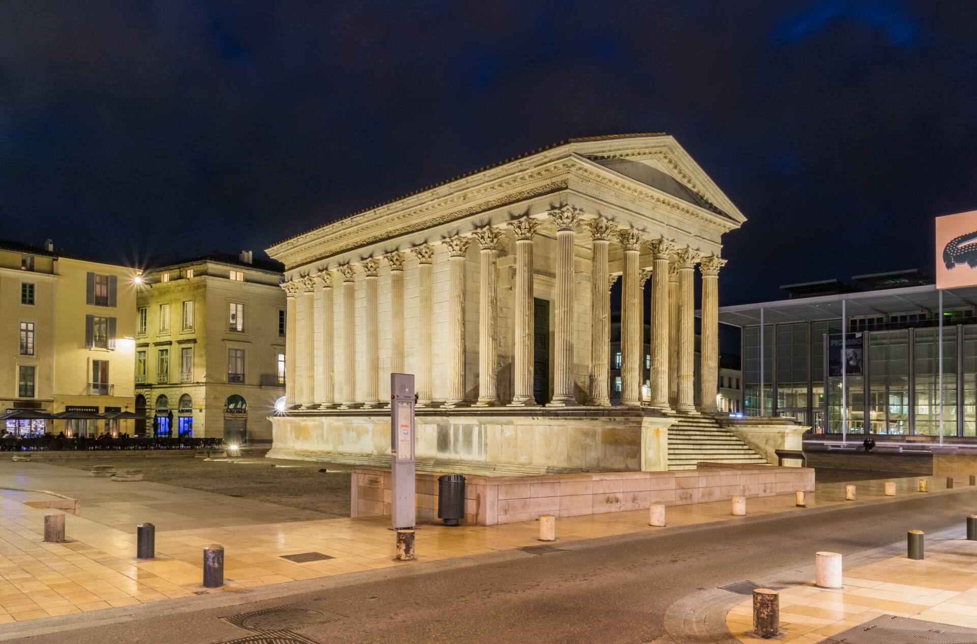 Image locale Nimes