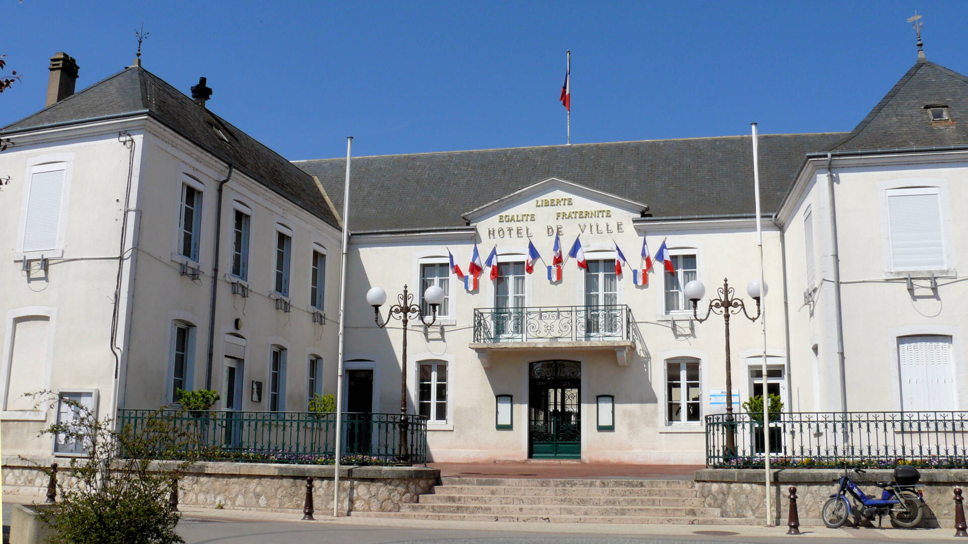 Image locale Mehun sur Yevre