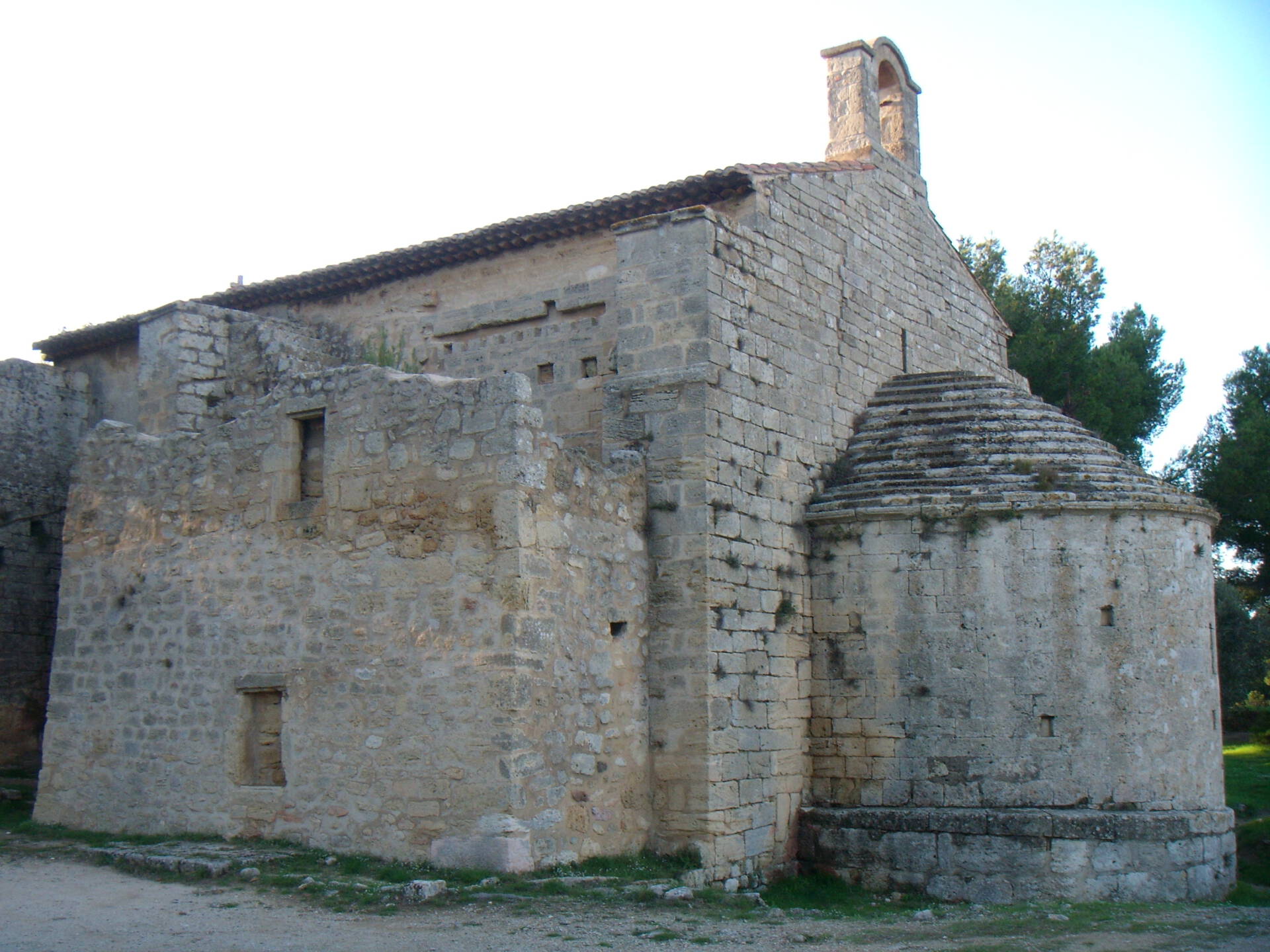 Image locale St Mitre les Remparts
