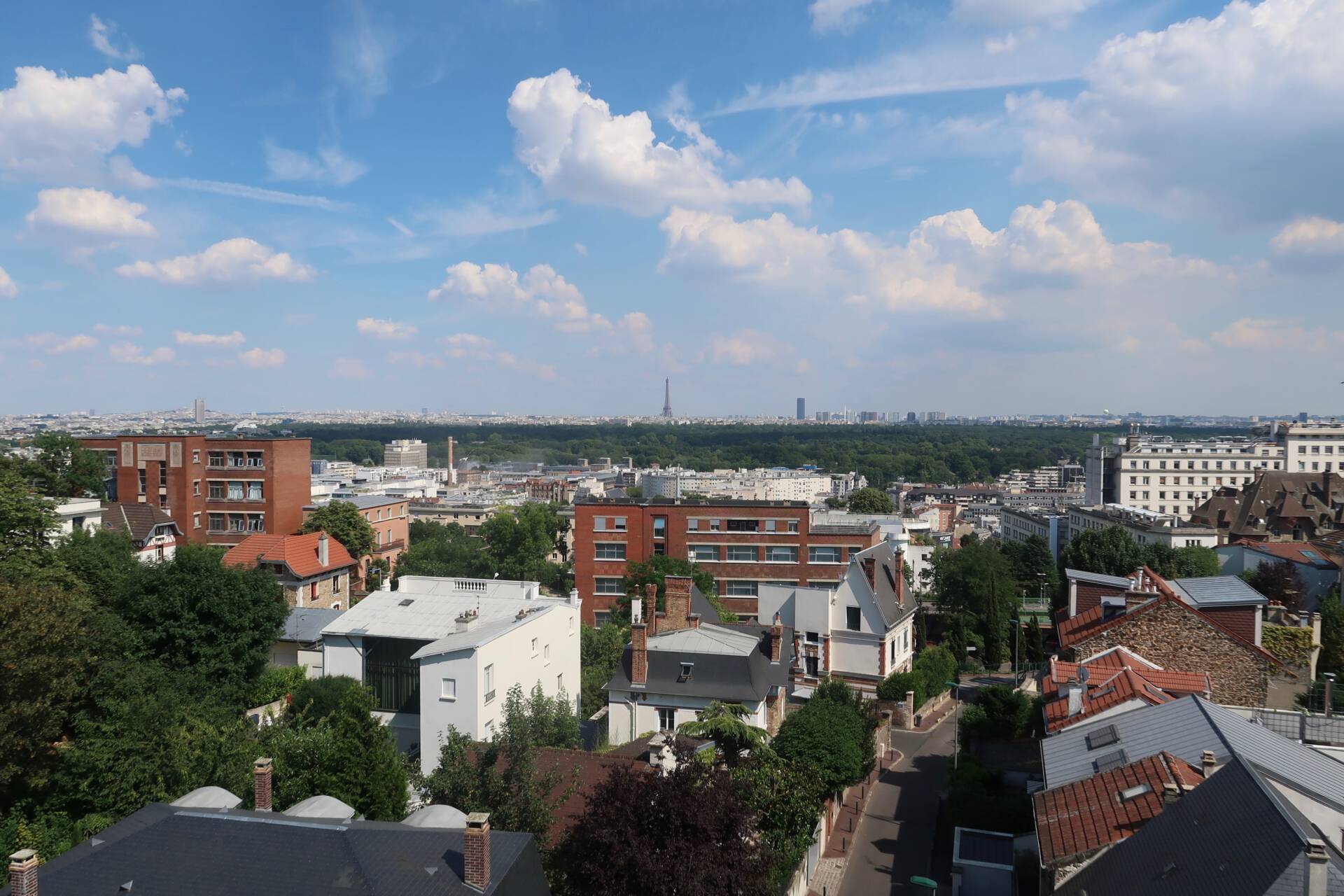 Image locale Suresnes