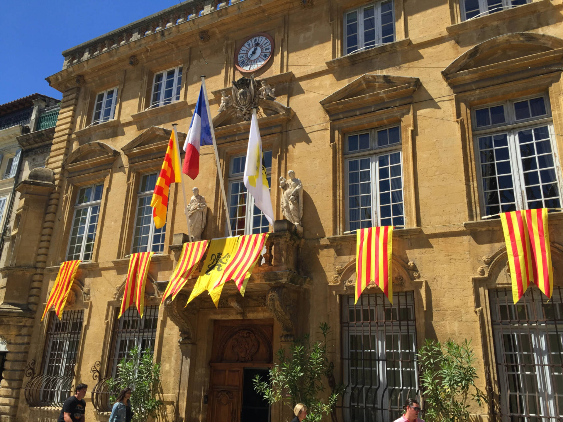 Image locale Salon de Provence