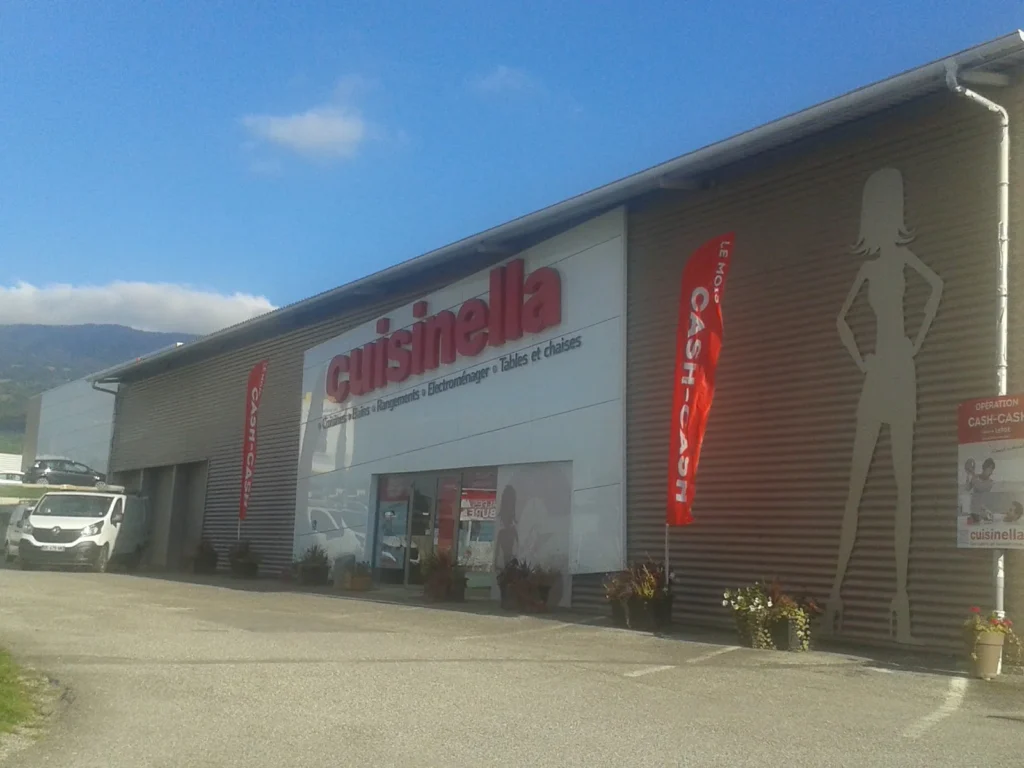 Cuisiniste Cuisinella Annemasse Ville-la-Grand à Annemasse Ville la Grand - cuisine équipée et showroom