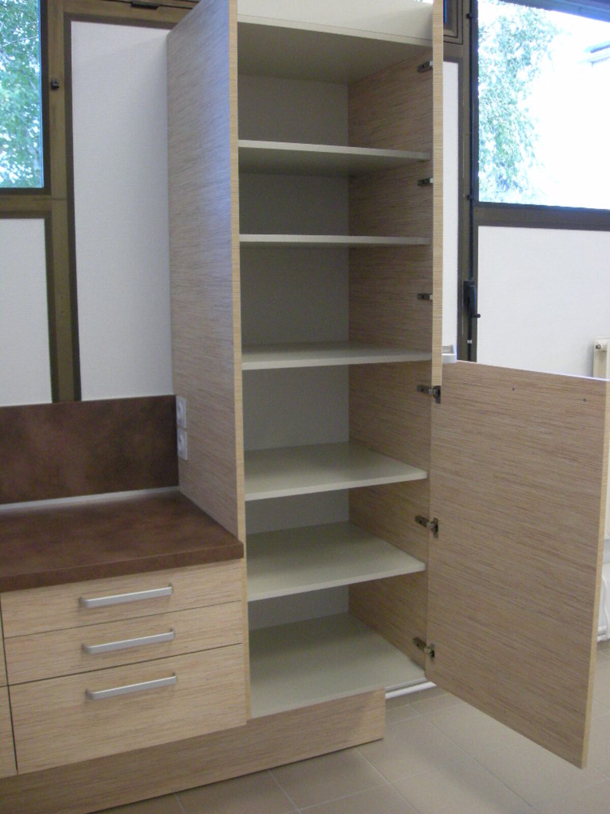 Cuisine design à Thoiry – cuisine sur mesure
